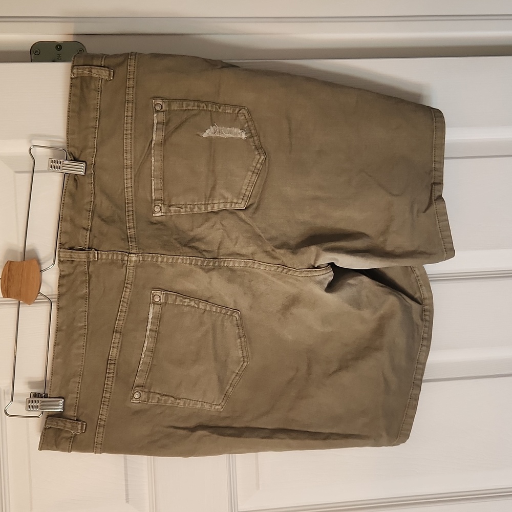 Short - Picture 2 of 2